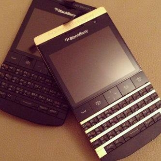 Special Pin and Arabic Keyboard Blackberry Q10 Gold &amp; BB Porsche P9981