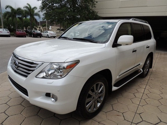 Buy: SUV Lexus LX 570 2011 car