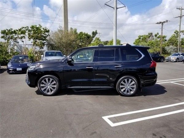 2017 Lexus LX 570