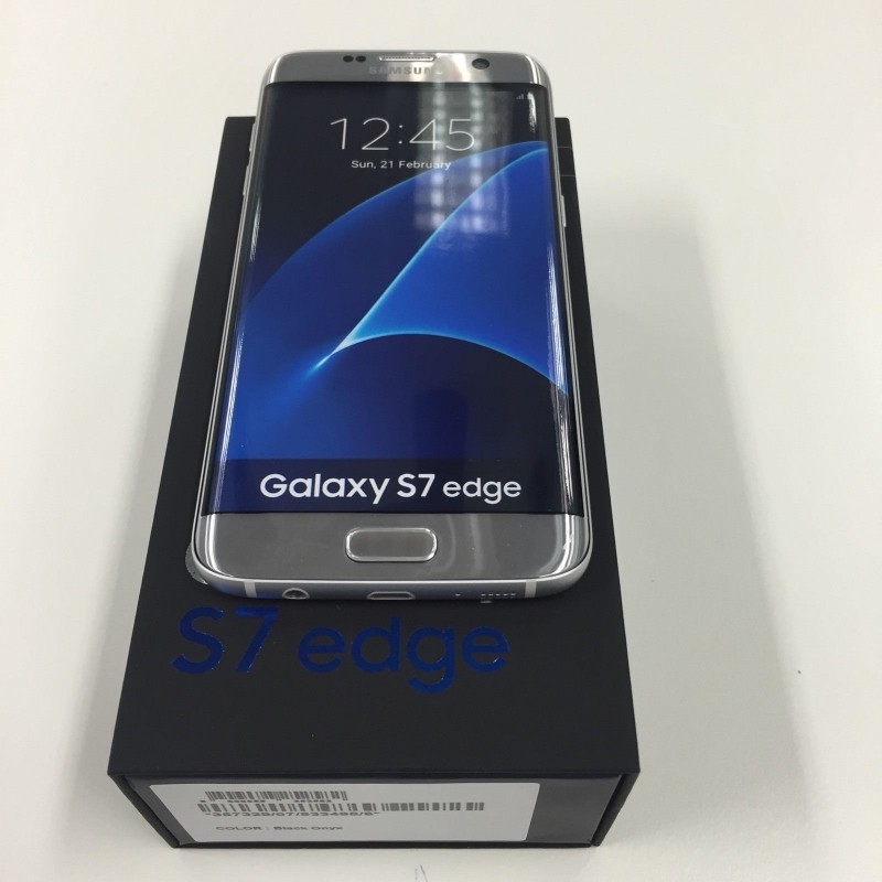 unlocked gold Samsung Galaxy S7 32GB EDGE