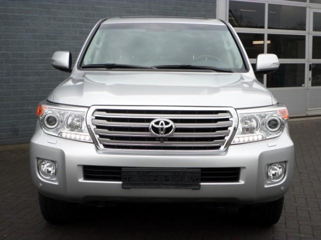 SALE: TOYOTA LAND CRUISER AUTOMATIC