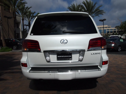 lx570 2013. (2).jpg